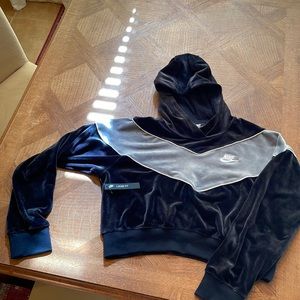 Nike Velour Cropped Hoodie NWT Black Gray Size M